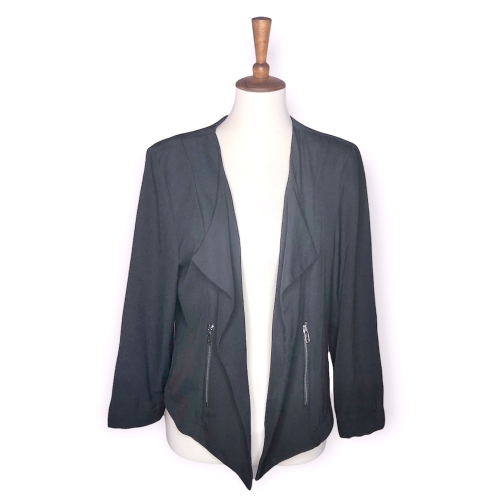 Like New | Lily Black Open Front Blazer with Zipper Pockets, Black | Lar…